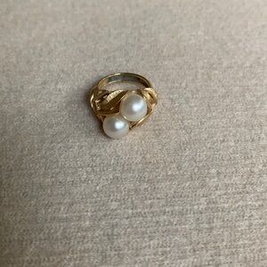 Pearl Costume Ring